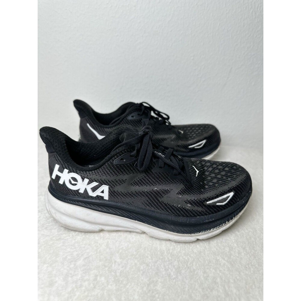 Hoka One One Clifton 9 Women's Size 7.5B Black White Running Lightweight Shoes - Picture 2 of 13